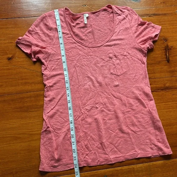 Banana Republic Linen Tee - Picture 5 of 7